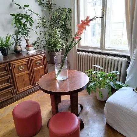 Monica's House Hostel Belgrado